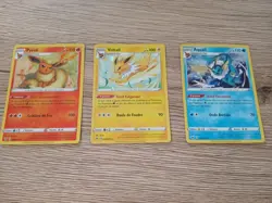 Lot Cartes Pokemon REVERSES Aquali Pyroli Voltali EB4 Voltage Eclatant FR NEUF - Image 1