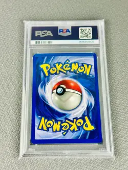 Carta Pokemon Holo Azumarill 2/111 PSA 8 NM-MT Neo Genesis - Image 4