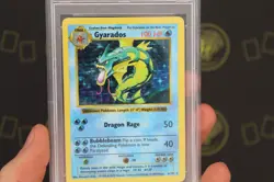 Gyarados Shadowless 6/102 Base Set Holo WOTC 1999 Pokemon Card Error NM-MT PSA 8 - Image 3