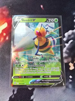Pokemon Beedrill v TCG Astral Radiance Holo Card 1/189 Rare - Image 1
