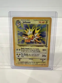 ✨ Pokemon TCG Jolteon Holo Rare Jungle Set 4/64 – Vintage WOTC 1999 – Eevee - Image 1