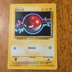 Pokemon Voltorb Base Set 67/102 Italian Common 40 HP Wizards Card 1999 - Image 1