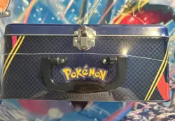 Pokemon TCG - Collector Chest Mega Gardevoir & Mega Lucario - Image 3