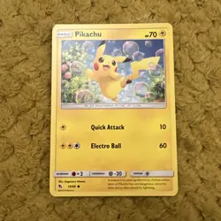 Pikachu 19/68 Hidden Fates Common Pokemon Card NM - Image 1