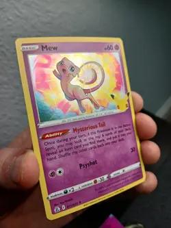 Pokemon TCG Mew 011/025 Celebrations 25th Anniversary Holo Rare NM - Image 3