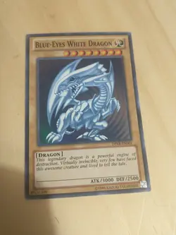 Yu-Gi-Oh! TCG Blue-Eyes White Dragon Light DPKB-EN001 1996 Ultra Rare Halo - Image 2