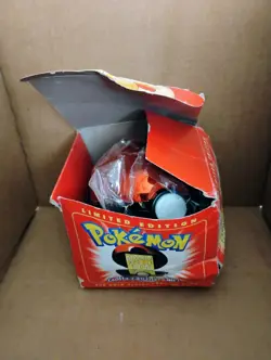 23K Gold Plated CHARIZARD Trading Card 1999 Burger King Pokemon Ball Red Sealed - Image 2