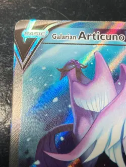 Galarian Articuno V 170/198 Chilling Reign Alternate Full Art Card V6 bubble alt - Image 2