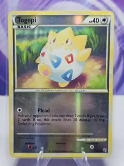 Pokemon Card Togepi Undaunted 70/90 Common Reverse Holo - Image 1