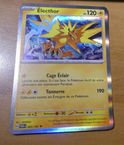 POKEMON MASCARADE CREPUSCULAIRE CARD RARE HOLO CARTE ELECTHOR 065/167 FR TWM M - Image 1