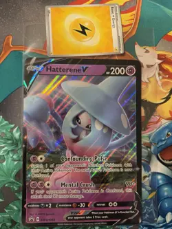 Hatterene V SWSH055 Jumbo Cards Holo - Image 1