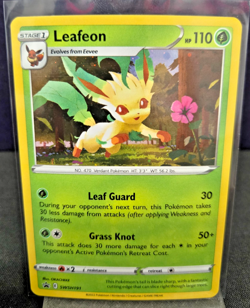 Pokemon Card TCG - Leafeon SWSH191 Black Star Promo Sword & Shield Near Mint - Image 1