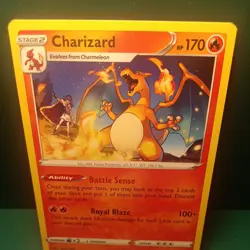 Pokemon TCG Charizard Vivid Voltage Regular Rare Card 025/185 N/M non Holo - Image 2