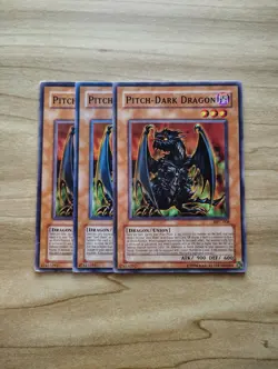Yu-Gi-Oh! - Pitch-Dark Dragon 3X - Complete Playset - Image 1
