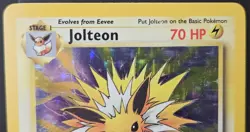 Vintage Pokemon TCG Jungle WoTC Jolteon Holo Rare Card #4/64 70 HP - Image 2