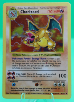 Charizard 4/102 Base Set Holo Rare 120 HP Pokemon Card Wizards of the Coast - Image 1