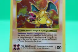 Charizard 4/102 Base Set Holo Rare 120 HP Pokemon Card Wizards of the Coast - Image 3