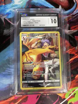 Charizard - Trainer Gallery Holo - #TG03/TG30 Pokemon Lost Origin - CGC 10 - Image 1