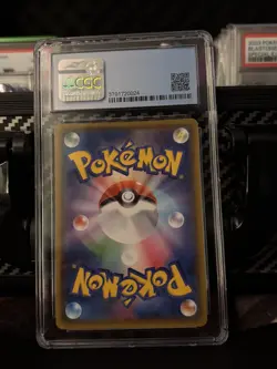 Yveltal Amazing Rare 117/190 Shiny Star V Japanese Pokemon Card CGC Mint 9 - Image 2