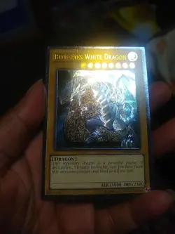 Blue-Eyes White Dragon YSKR-EN001 Ultimate Rare Unlimited LP - Image 2