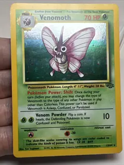 LP Venomoth 13/64 Holofoil Jungle AUTHENTIC Pokemon Card - Image 2