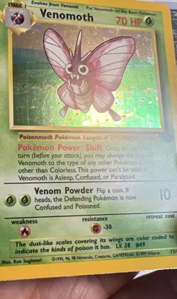 LP Venomoth 13/64 Holofoil Jungle AUTHENTIC Pokemon Card - Image 3