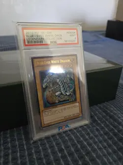 Konami Yu-Gi-Oh! Blue-Eyes White Dragon LC01-EN004 Ultra Rare PSA 9 - Image 2