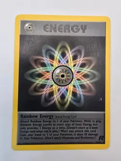 Pokemon - Rainbow Energy - Team Rocket - Holo - LP - Image 1