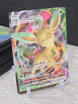 Pokemon Card TCG Leafeon VMAX 008/203 Evolving Skies 2021 Ultra Rare NM - Image 1