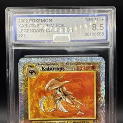 Pokemon TCG Legendary Collection 2002 Reverse Holo Rare Kabutops Card - Image 3