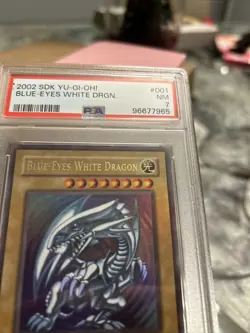 2002 Yu-Gi-Oh! SDK-001 Blue-Eyes White Dragon-PSA 7 NEAR MINT - Image 3