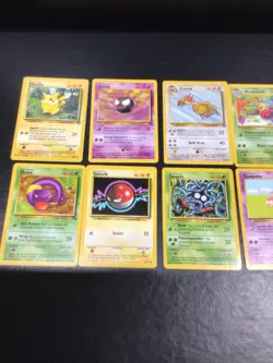 Lot Of 10 Less Common Vintage Non-Holo Pokemon Cards - No Duplicates - NICE! - Image 2