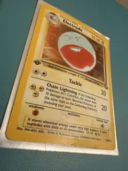 Pokemon TCG Electrode - 1st Edition Jungle 2/64 Holo 1999-2000 Wizards Base Sets - Image 2
