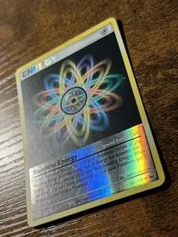 Platinum 121/127 Rainbow Energy Reverse Holo Pokemon Card - Image 2