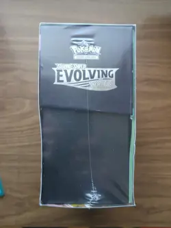 Pokemon TCG Sword & Shield Evolving Skies Elite Trainer Box, Sealed 820650808944 - Image 2