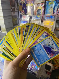 Pokemon Random Unsorted Yellow Borders From Various Sets Bulk Lot SWSH SM XY - Image 3