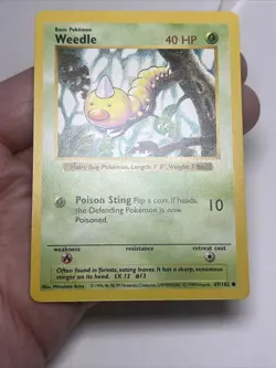 LP Weedle Shadowless 69/102 Regular/Non-Holo Base Set AUTHENTIC Pokemon Card - Image 3