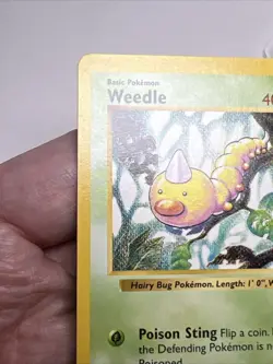 LP Weedle Shadowless 69/102 Regular/Non-Holo Base Set AUTHENTIC Pokemon Card - Image 4