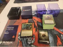 Magic: The Gathering Commander 2019 Faceless Menace Deck 630509892563 - Image 1