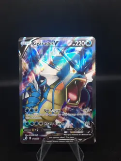 Pokemon Gyarados v TCG Evolving Skies Holo Ultra Rare Card 171/203 - Image 1