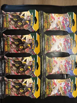 Pokemon TCG Evolving Skies Sleeved Booster Pack - Image 1