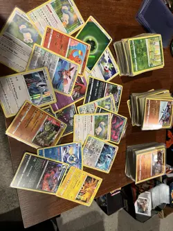 900+ Pokemon Sword And Shield Era Holo And Reverse Holo Only Bulk. - Image 1