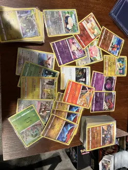 900+ Pokemon Sword And Shield Era Holo And Reverse Holo Only Bulk. - Image 2