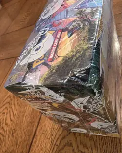 Pokemon Evolving Skies Booster Box New/Sealed - Image 3