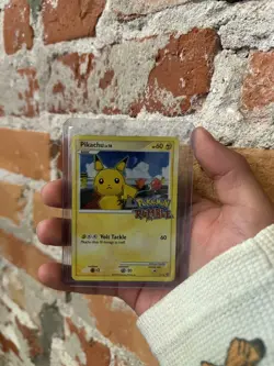 Pikachu Rumble Holo 2009 Pokemon Heavy play - Image 1