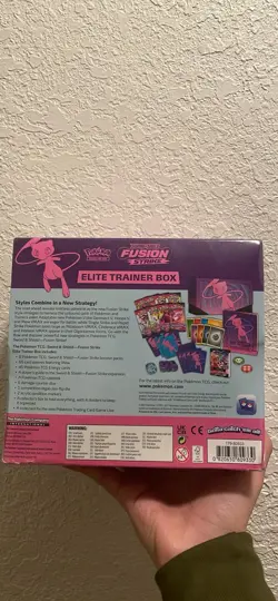 Nintendo Pokemon TCG: Sword & Shield Fusion Strike Elite Trainer Box 820650809330 - Image 2