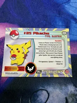 Topps Pokemon 2000 TV Animation Series #25 Pikachu Holo Foil Pokeball - Image 4