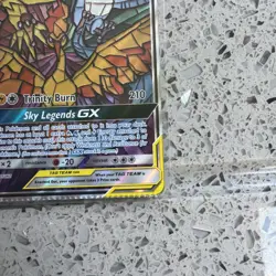 Pokemon TCG Hidden Fates Moltres, Zapdos, Articuno GX SM210 damaged - Image 3