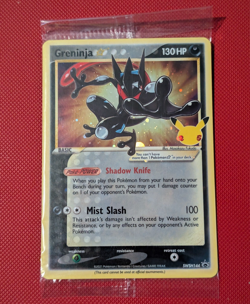 Pokemon TCG - Greninja Gold Star SEALED - SWSH144 - Black Star Promo - Image 1