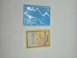 Trainer Lass 75/102 1995 Card - 75/102 - Base Set - Pokemon Card - HP - Image 1